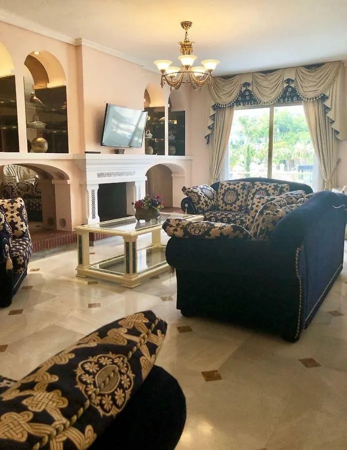Riyadh House Marbella 아파트