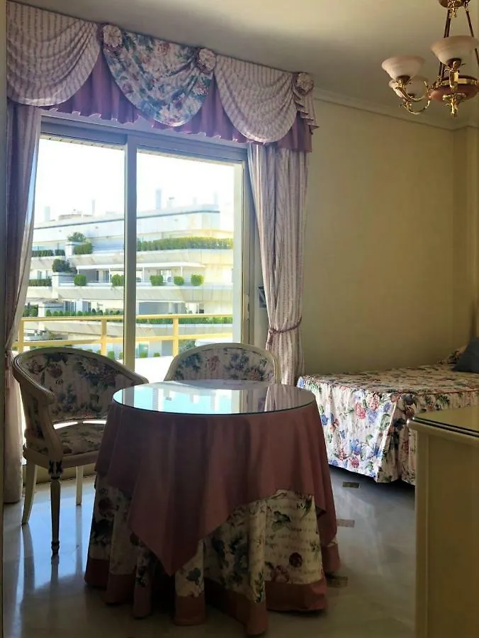 Riyadh House Marbella 아파트