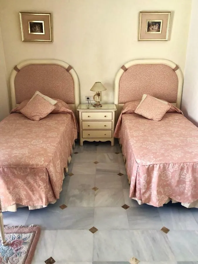 Riyadh House Marbella Apartment